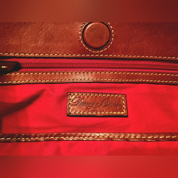 EUC ☆ D&B XL Courtney Shoulder Sac - Picture 8 of 16